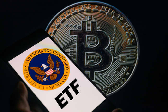 Spot Bitcoin ETFs Are Approved by SEC, Cleared To Start Trading Thursday