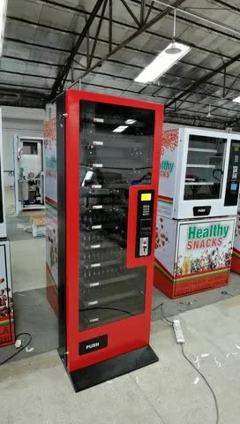 Coin Bill Card Payment Mini Mart Vending Machine For Sandwich Drinks With Advertising Display