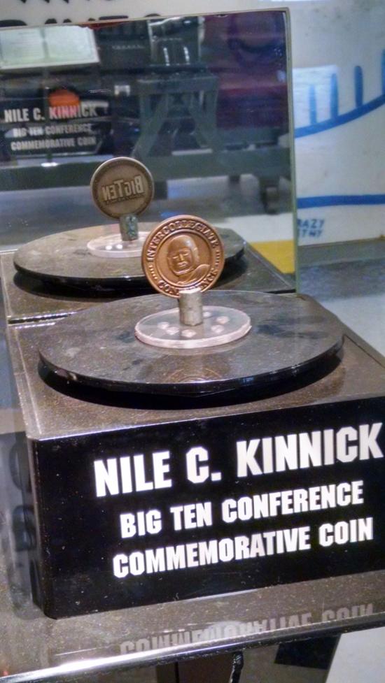 Six(ish) Thoughts From The Big Ten Icons: Nile Kinnick Show - Black Heart Gold Pants