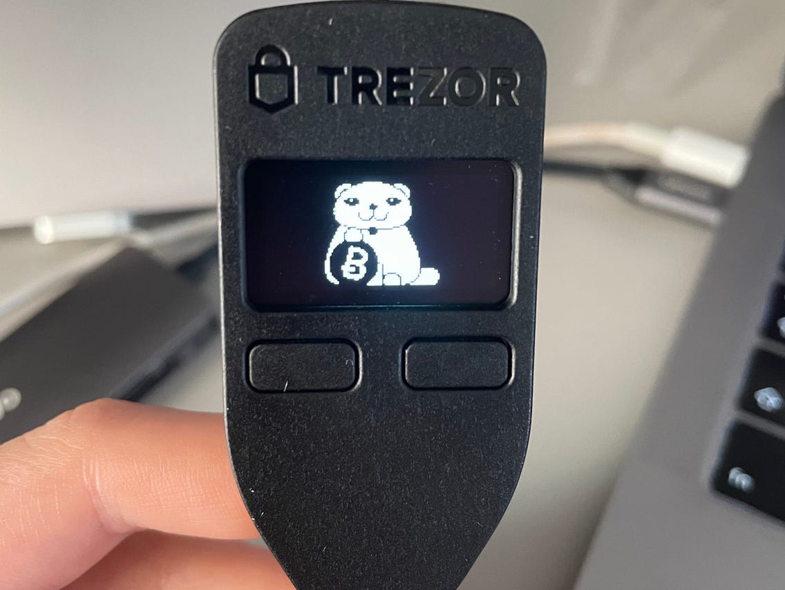 Trezor wallet review & tutorial by Tokize