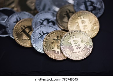 Currency XBT Bitcoin [Peer-to-peer digital currency (BTC) / ₿]