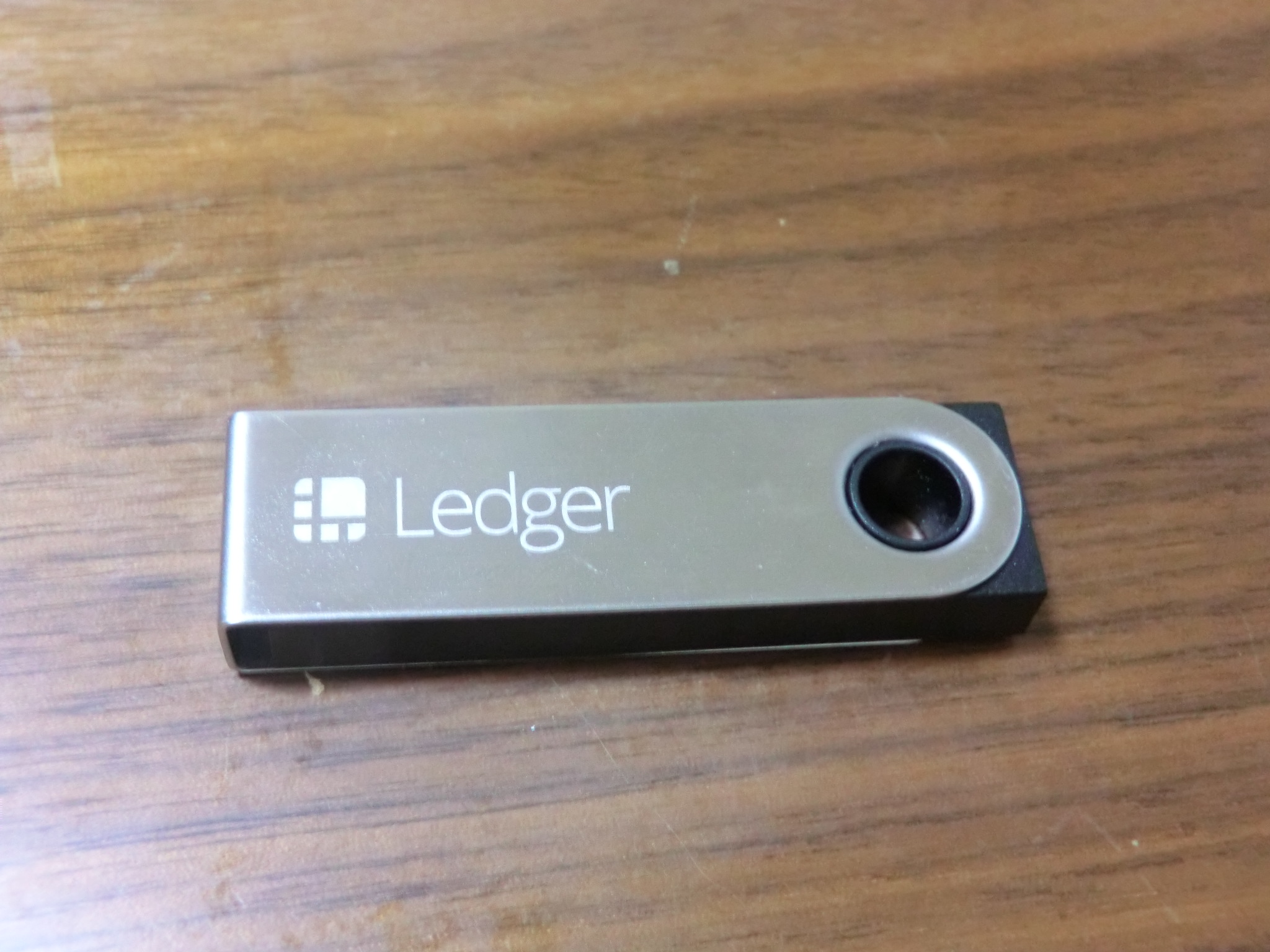 How-to: Ledger Hardware Wallet in Kicksecure ™