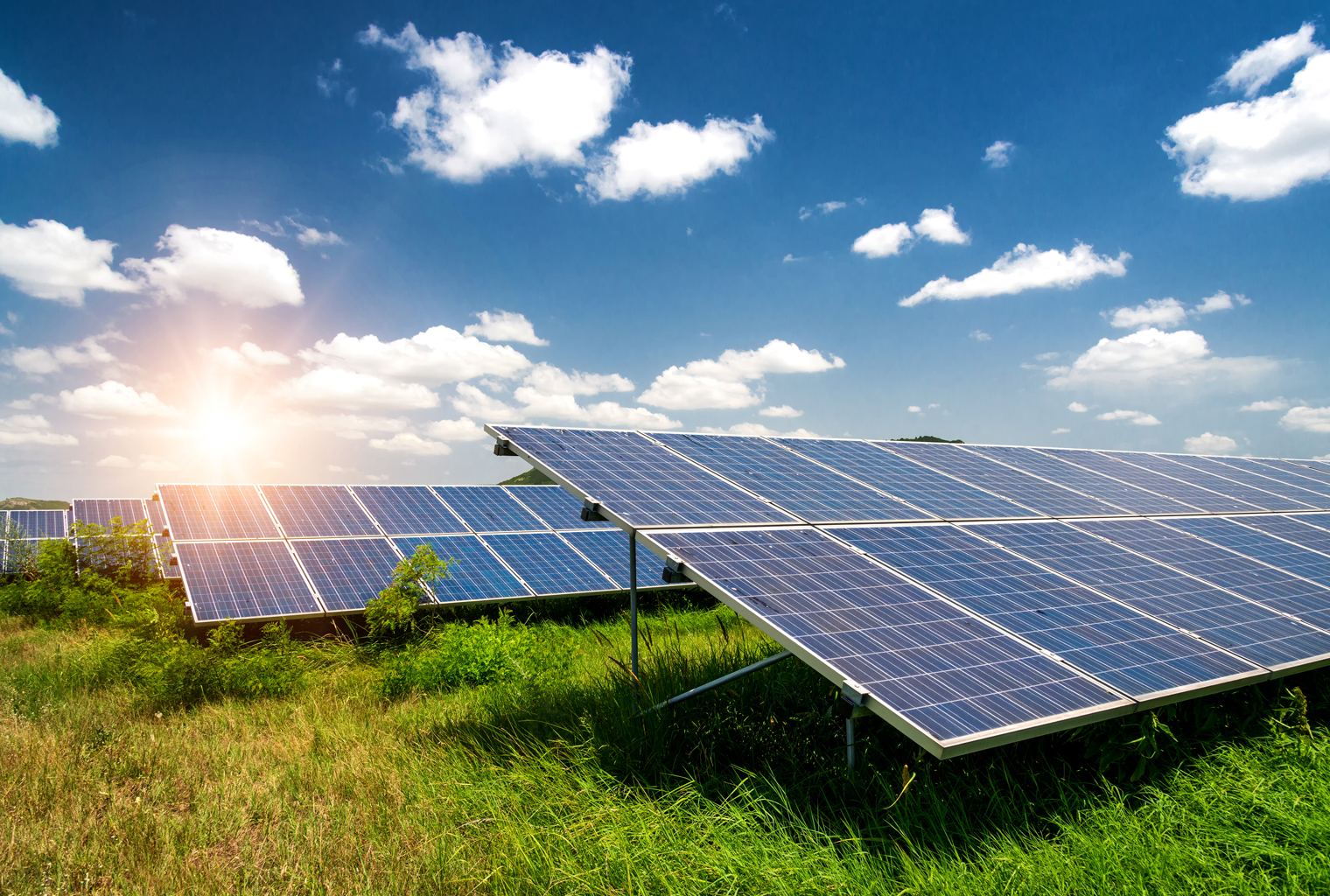 Solar-Powered Bitcoin Miner Starts Operations Despite Difficult Market