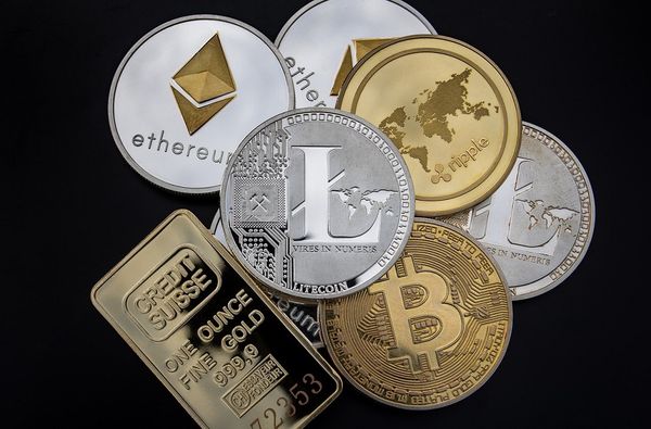 23 Online Stores that Accept Bitcoin