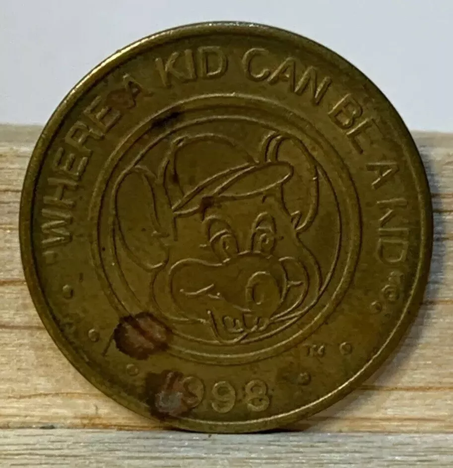 Old Chuck E cheese tokens | Museum of the Game Forums