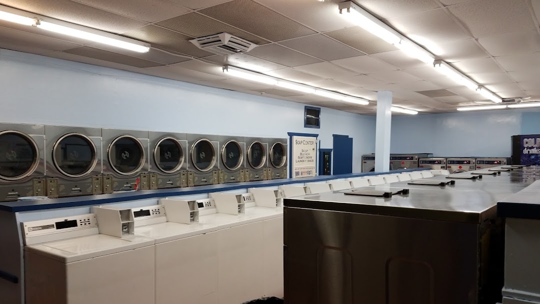 How to Do Laundry at a Laundromat: 14 Steps (with Pictures)