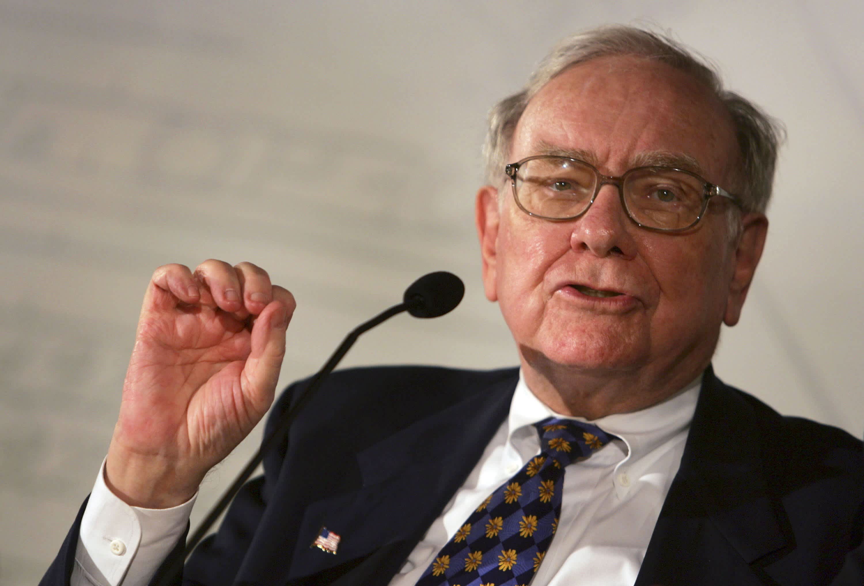 Warren Buffett's 16 Best Quotes About Bitcoin, Crypto Investing