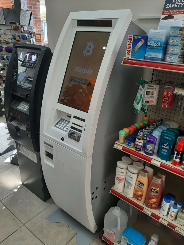 Daily Grocery - Cottonwood Vending | E Tremont Ave, Bronx, NY | Bitcoin ATM locator