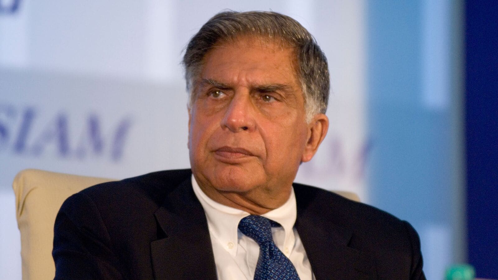 Ratan Tata is Clearly not a BTC Fan | Live Bitcoin News