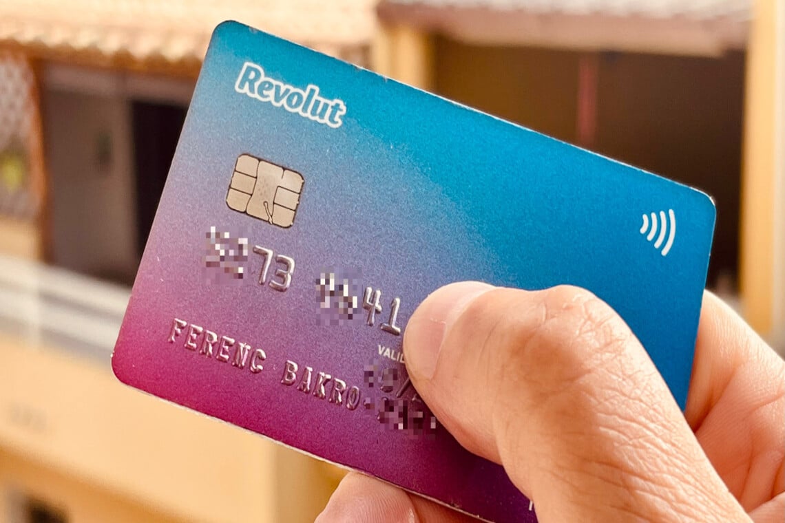 Currency Card | Multi-Currency Card | Revolut United Kingdom