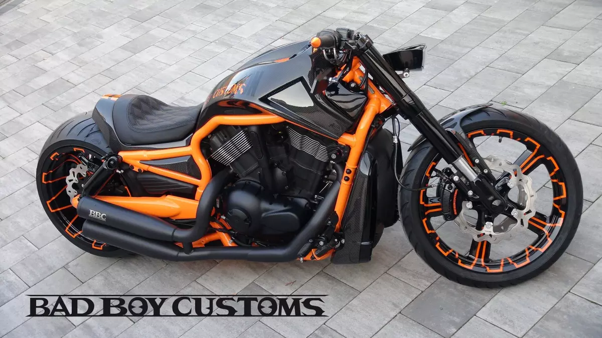 Harley-Davidson V Rod CC Price in India | Droom