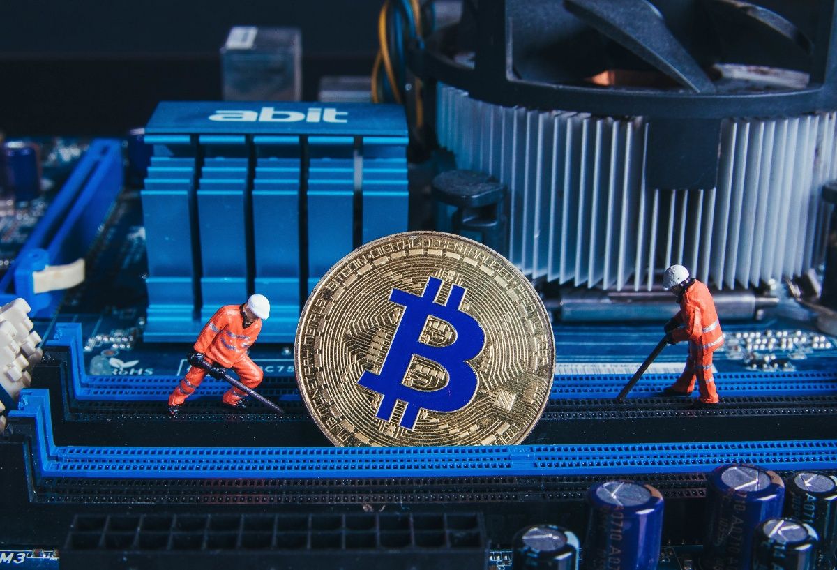 This is JPMorgan’s top pick for Bitcoin mining companies