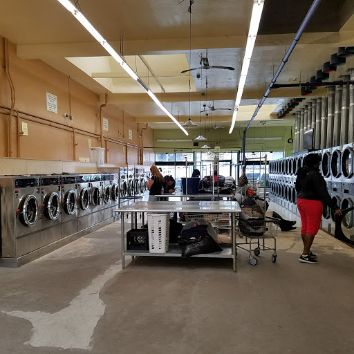 24 Hour Coin Laundromat in Brampton, Etobicoke & Toronto