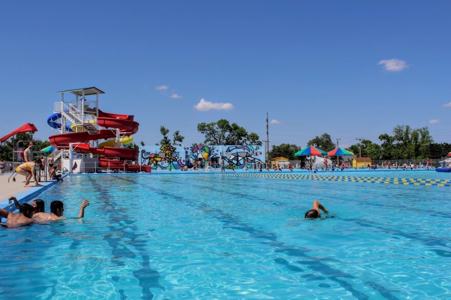 Garden City Swimming: Swim Meets