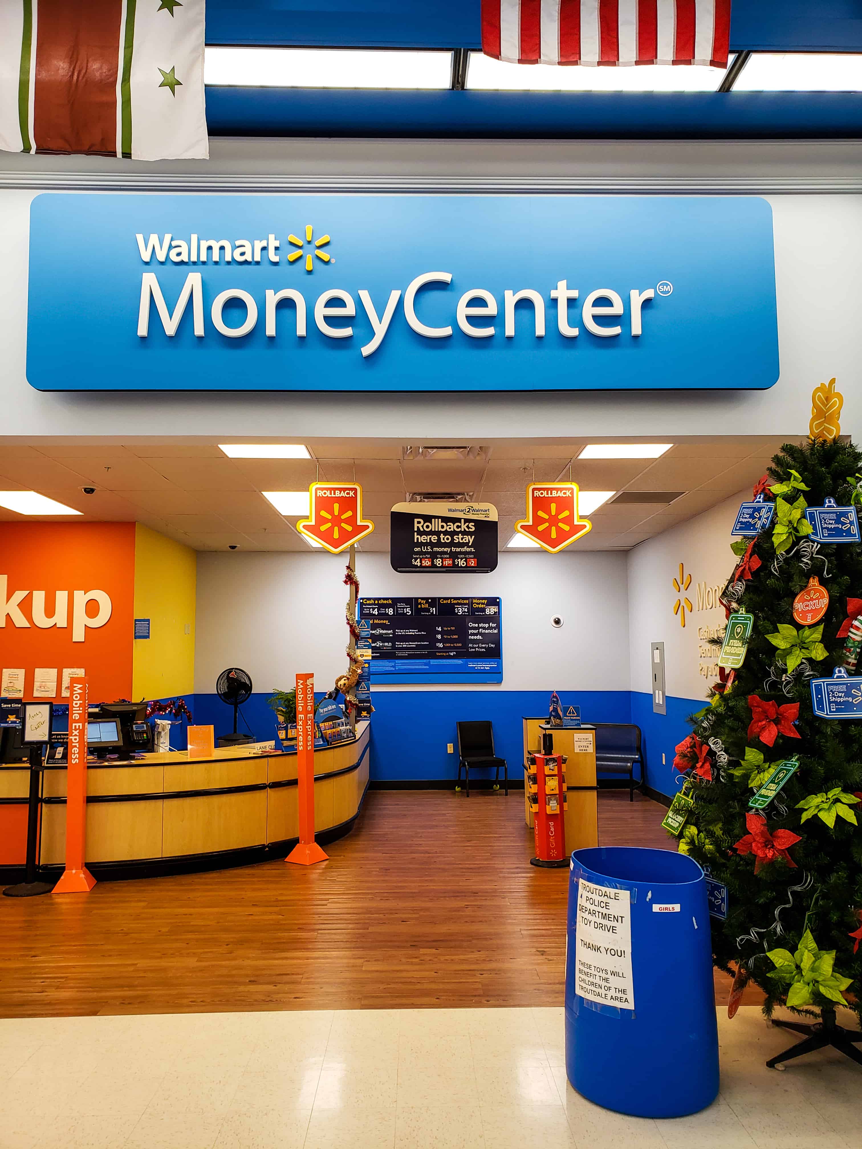 PayPal to Let You Withdraw Cash at Walmart, but There's a Catch | Digital Trends