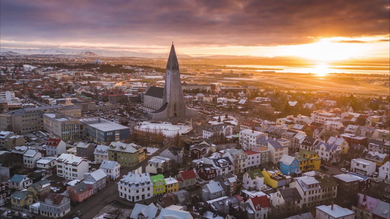 Getting around Reykjavík: City buses, bike lanes and travel tips