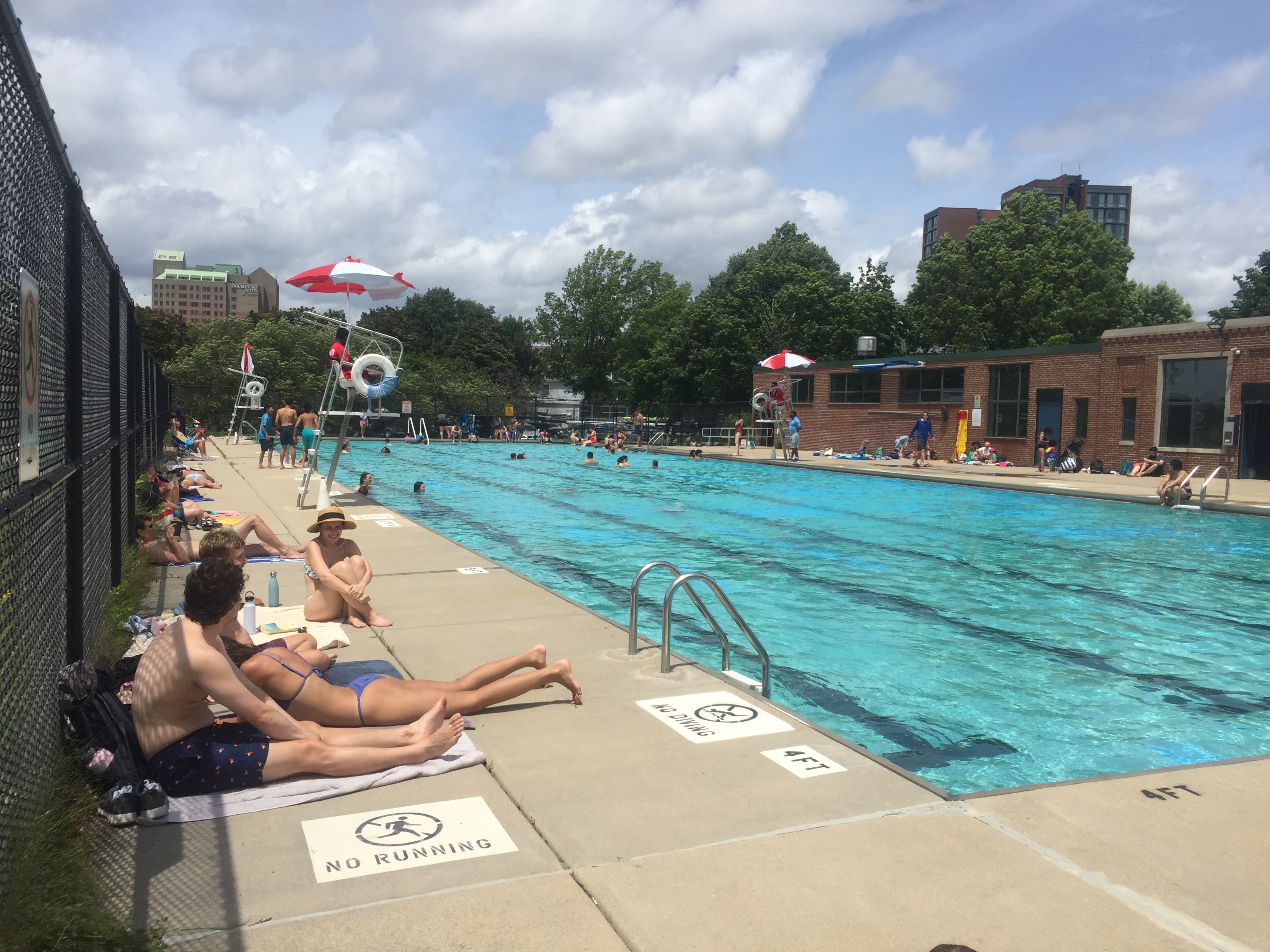 Veterans Memorial Swimming and Wading Pool - Memorial Dr